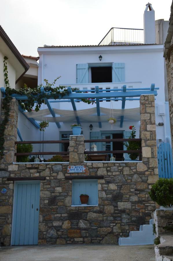 Stella'S Traditional House. Alónnisos エクステリア 写真